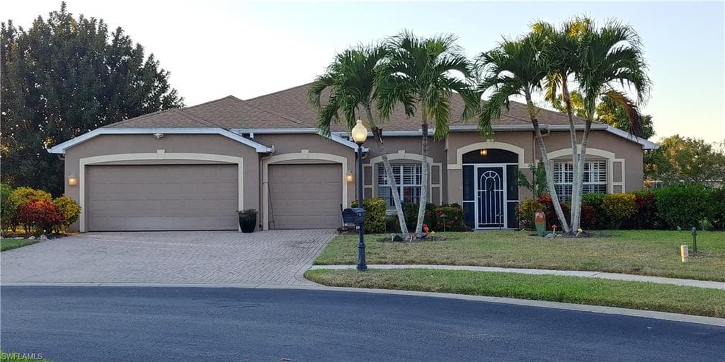 9141 Blue Lake CT FORT MYERS, FL 33967