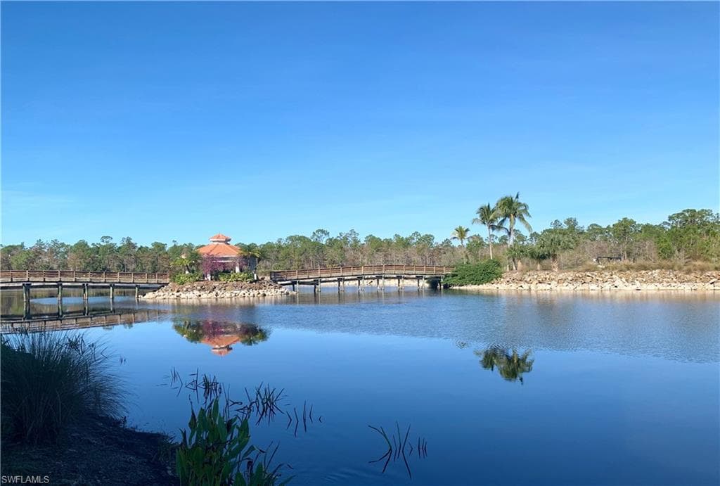 7625 Arbor Lakes CT 317 NAPLES, FL 34112
