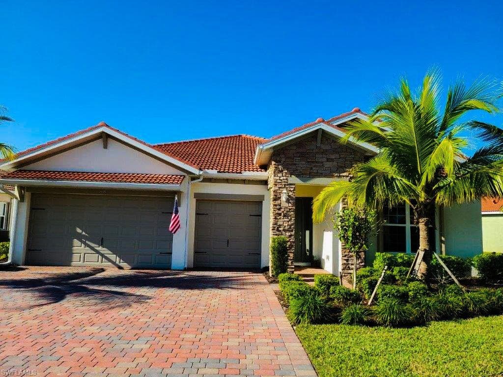 3570 Avenida Del Vera NORTH FORT MYERS, FL 33917