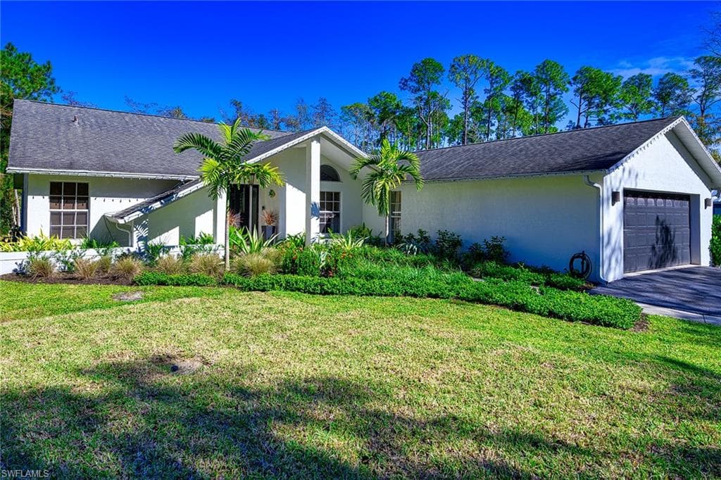 5171 Coral Wood DR NAPLES, FL 34119