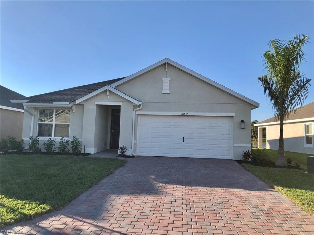 18537 Marlin Kite LN NORTH FORT MYERS, FL 33917