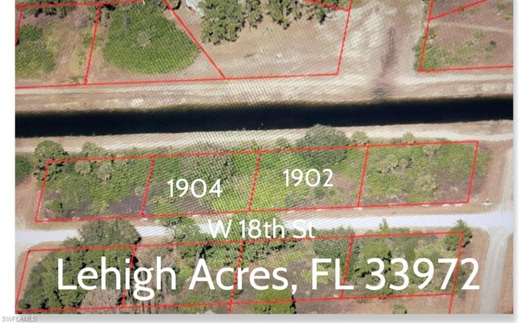 1904 W 18th ST LEHIGH ACRES, FL 33972