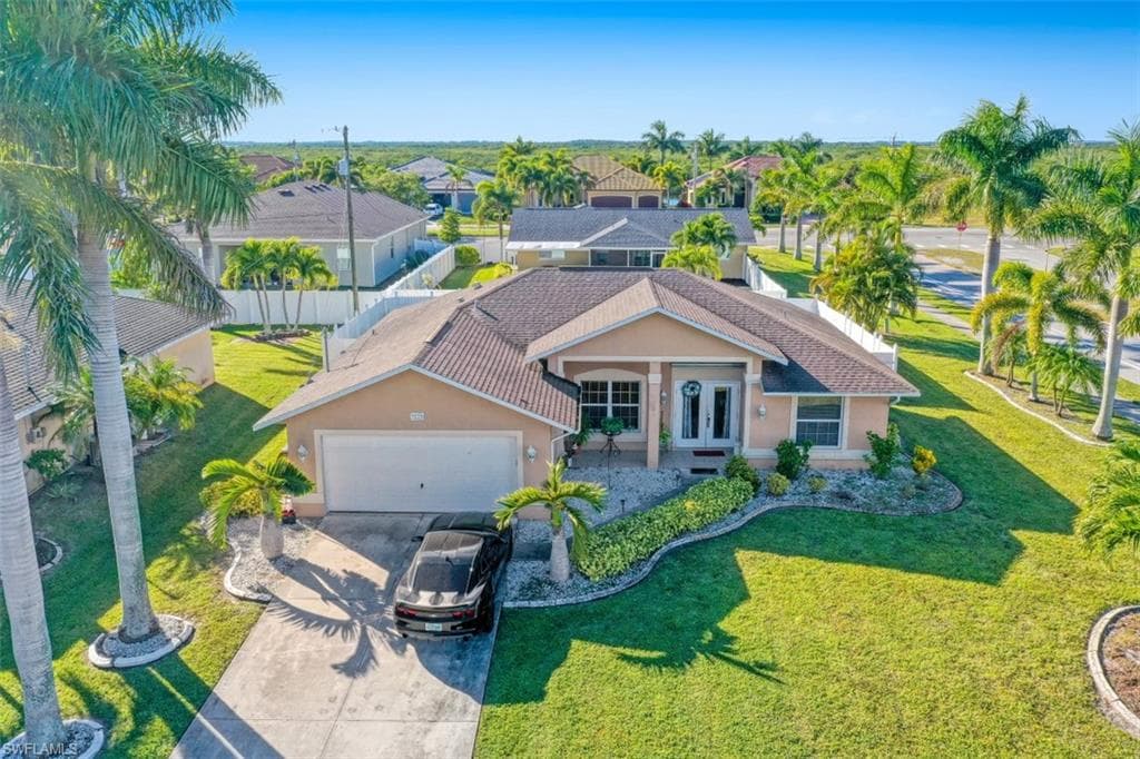 3220 SW 29th AVE CAPE CORAL, FL 33914