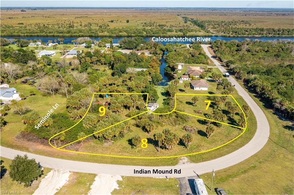 Indian Mound RD MOORE HAVEN, FL 33471