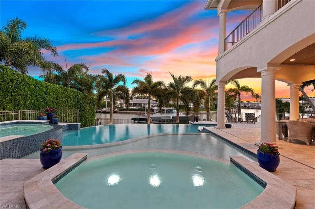 268 Mooring Line DR NAPLES, FL 34102