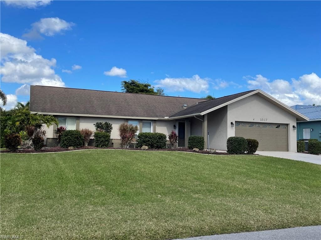 1517 SW 49th TER CAPE CORAL, FL 33914