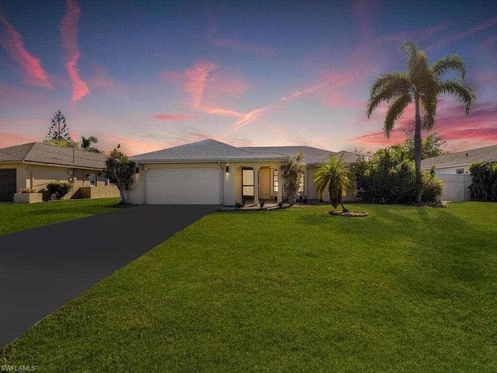 1818 SE 4th ST CAPE CORAL, FL 33990