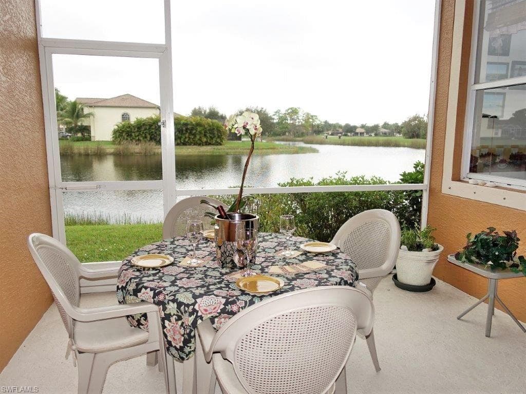 9305 La Playa CT 1613 BONITA SPRINGS, FL 34135