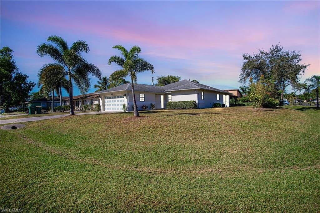 1345 Jeronimo DR NAPLES, FL 34103