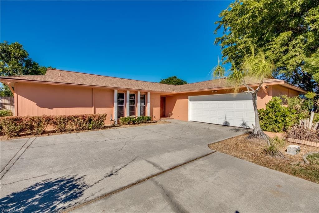 5544 Pernod DR FORT MYERS, FL 33919