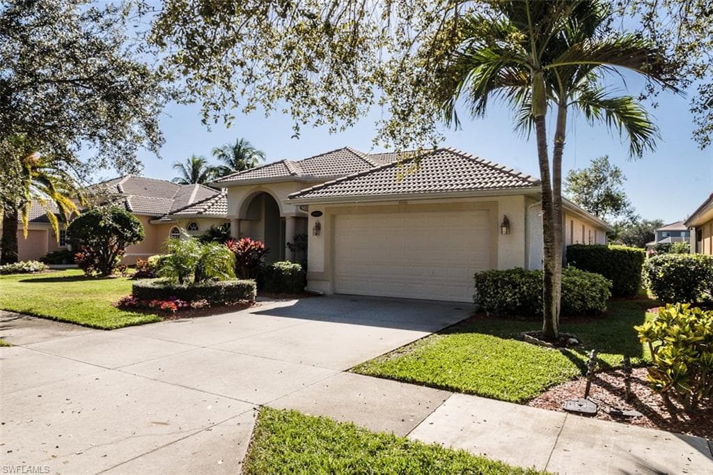 14802 Fripp Island CT NAPLES, FL 34119
