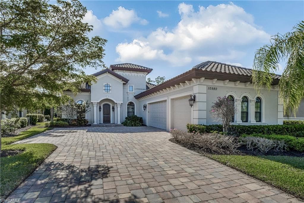 10980 Esteban DR FORT MYERS, FL 33912