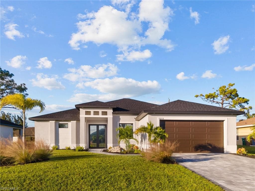 1215 29th ST CAPE CORAL, FL 33914