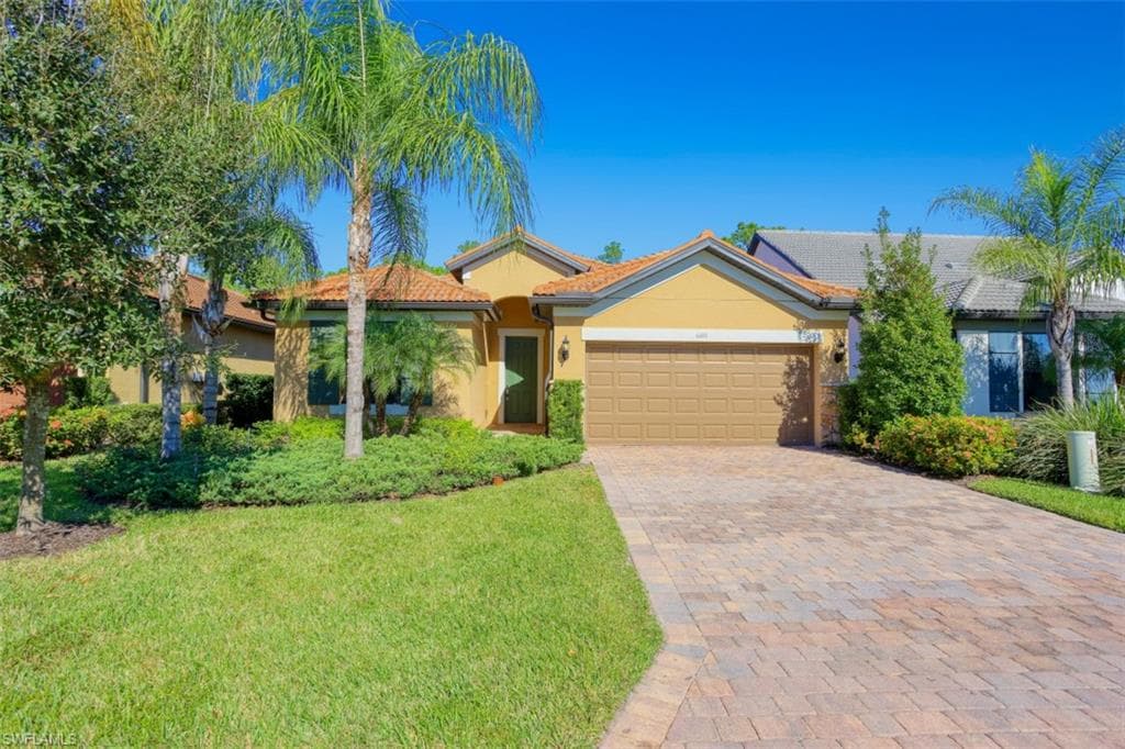 6608 Ensor CT FORT MYERS, FL 33966