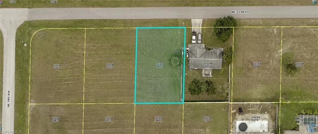 310 NE 25th ST CAPE CORAL, FL 33909