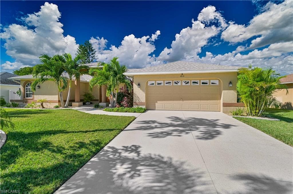 4810 SW 25th PL CAPE CORAL, FL 33914