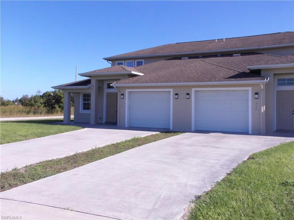 240 Patio CIR LEHIGH ACRES, FL 33974