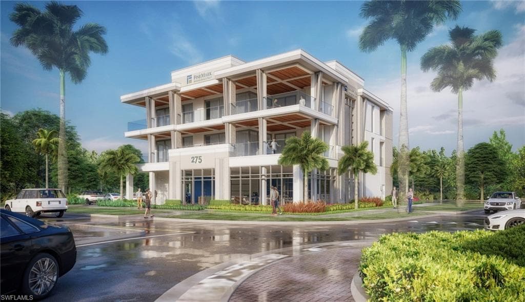 275 8th ST S 201 NAPLES, FL 34102