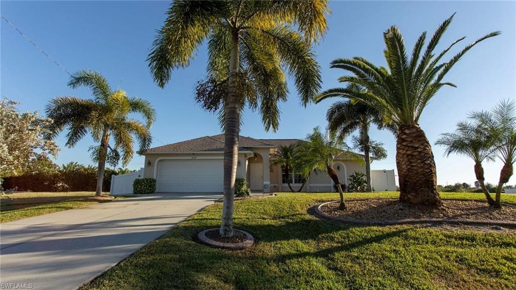 2000 NW 18th ST CAPE CORAL, FL 33993