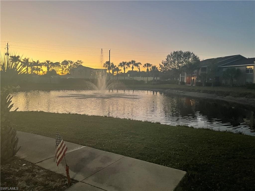 142 Santa Clara DR 10 NAPLES, FL 34104