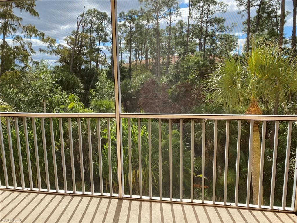 4450 Botanical Place CIR 303 NAPLES, FL 34112