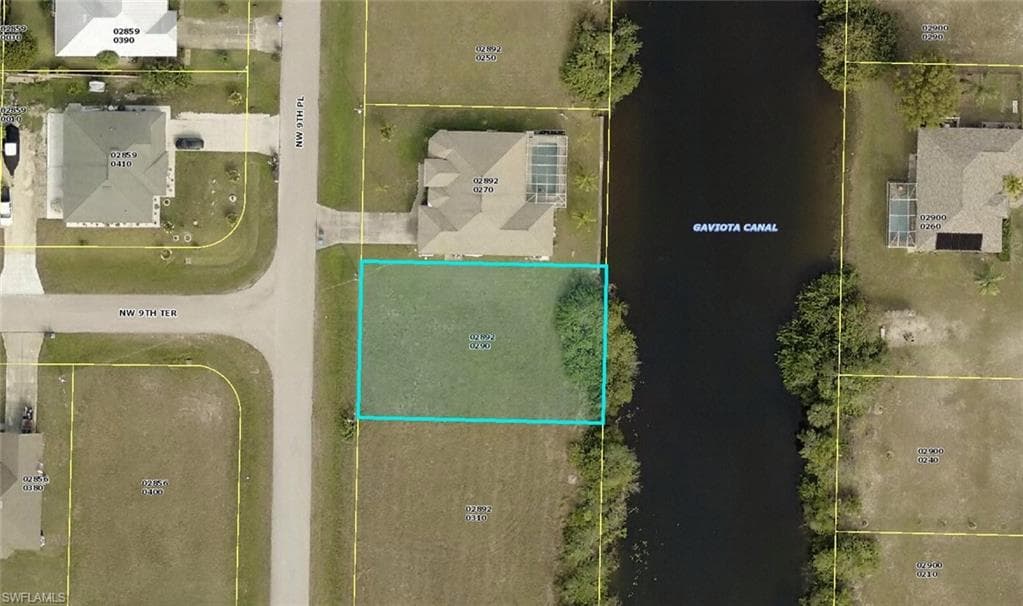 915 NW 9th PL CAPE CORAL, FL 33993
