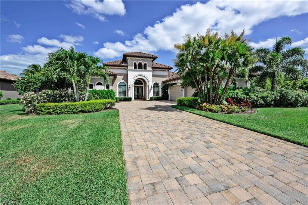 9635 Lipari CT NAPLES, FL 34113