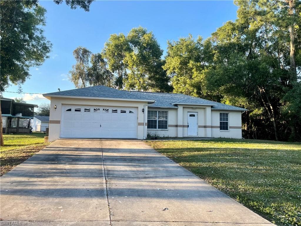 18766 Spruce DR E FORT MYERS, FL 33967