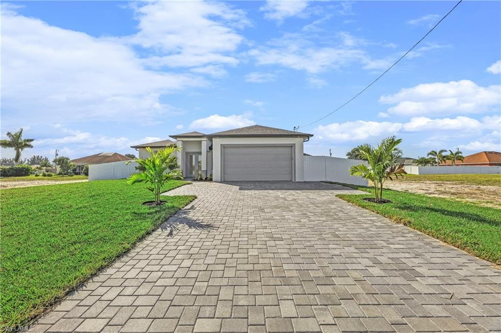 3034 NW Juanita PL CAPE CORAL, FL 33993