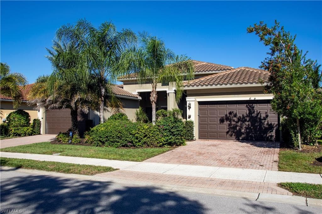 13491 Coronado DR NAPLES, FL 34109