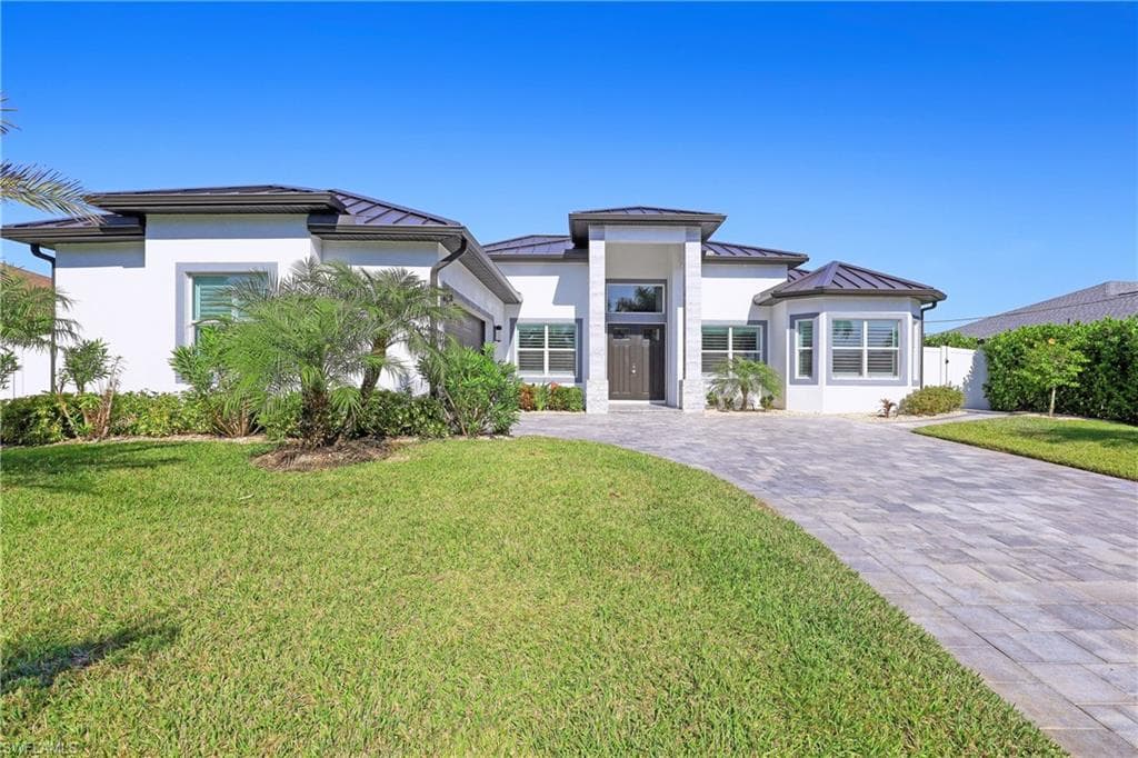 2119 SW 49th TER CAPE CORAL, FL 33914