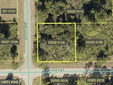 3901 E 21st ST ALVA, FL 33920