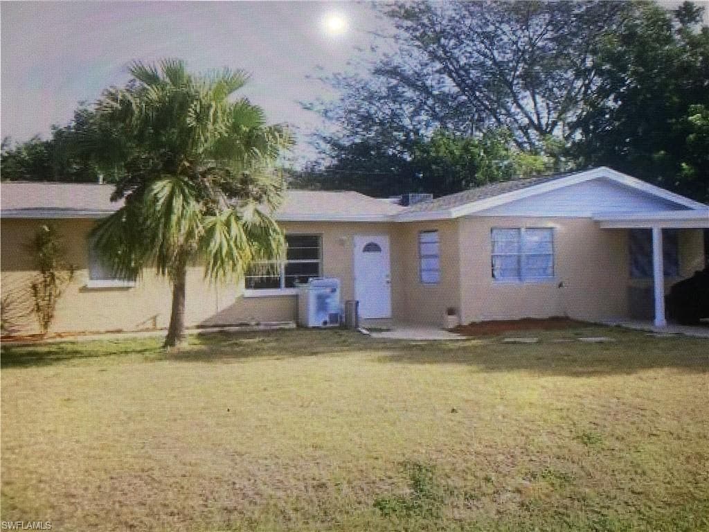 101 E Jersey RD LEHIGH ACRES, FL 33936