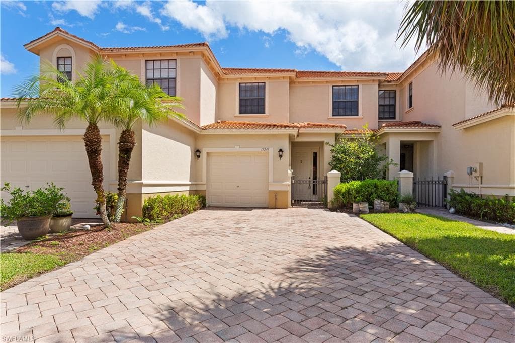 15243 Summit Place CIR 247 NAPLES, FL 34119