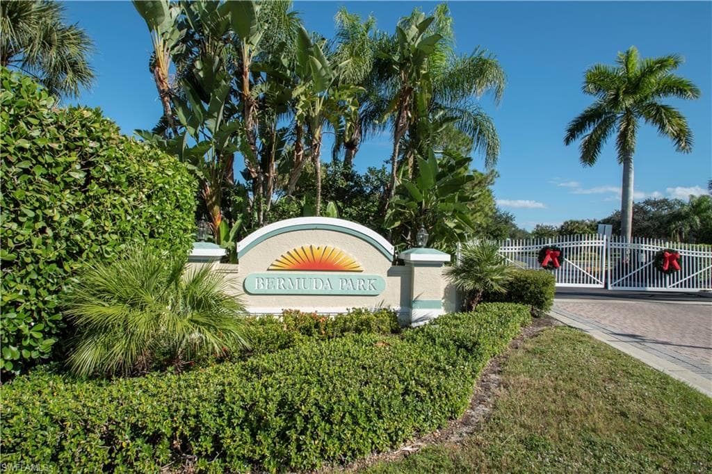 25730 Lake Amelia WAY 101 BONITA SPRINGS, FL 34135