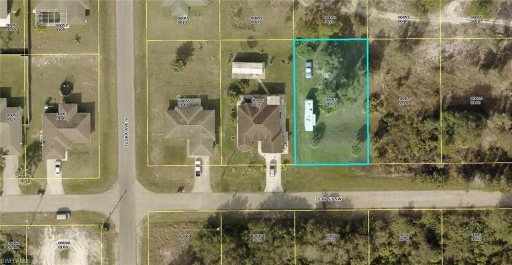 2708 35th ST SW LEHIGH ACRES, FL 33976