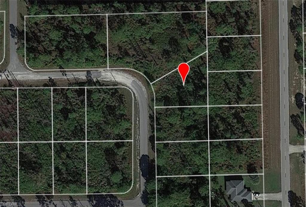 433 Lackey AVE S LEHIGH ACRES, FL 33974