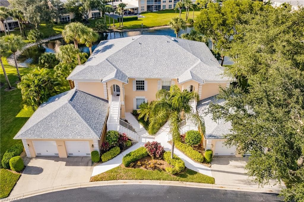 437 Wiggins Lake CT 201 NAPLES, FL 34110