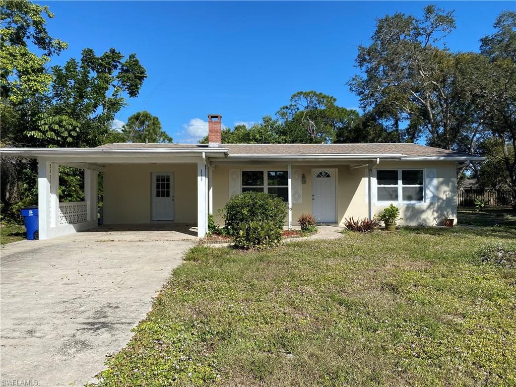 4320 Pine Lake RD BONITA SPRINGS, FL 34134