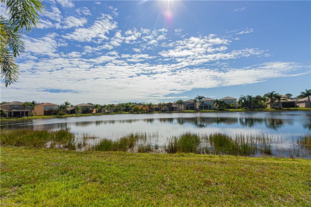 10490 Winged Elm LN FORT MYERS, FL 33913