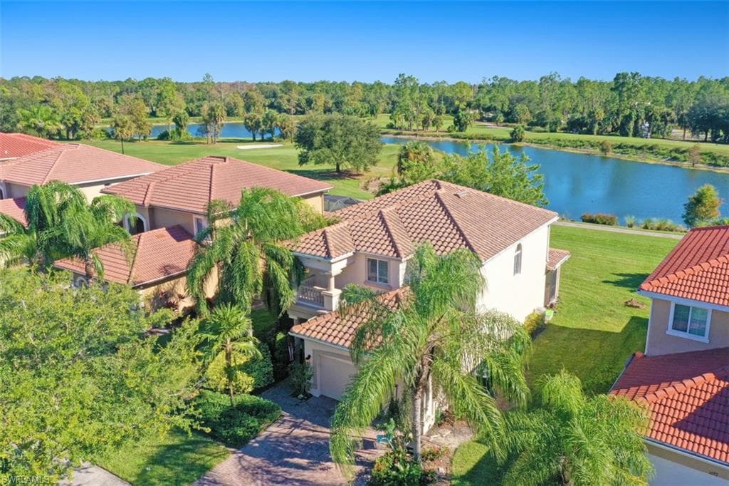 1697 Birdie DR NAPLES, FL 34120
