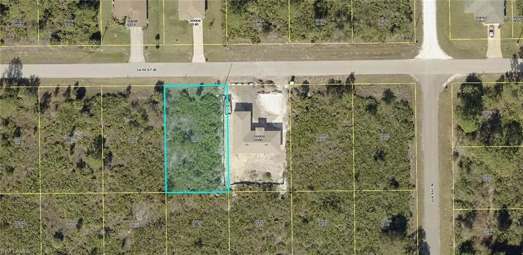 2907 30th ST W LEHIGH ACRES, FL 33971