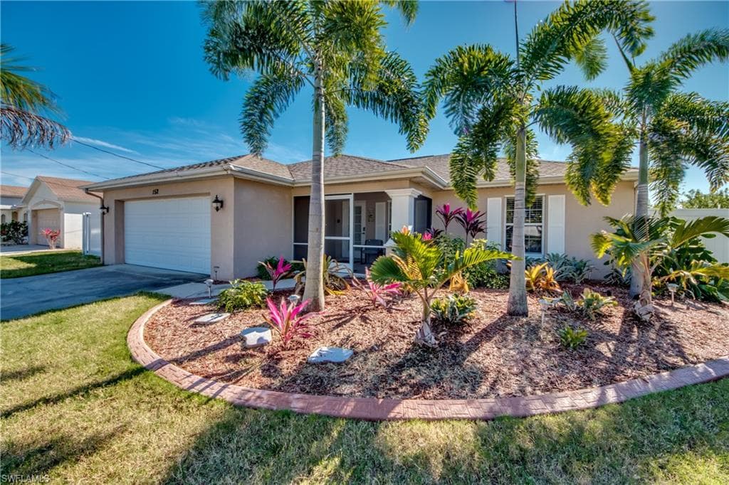 152 Nicholas PKY E CAPE CORAL, FL 33990