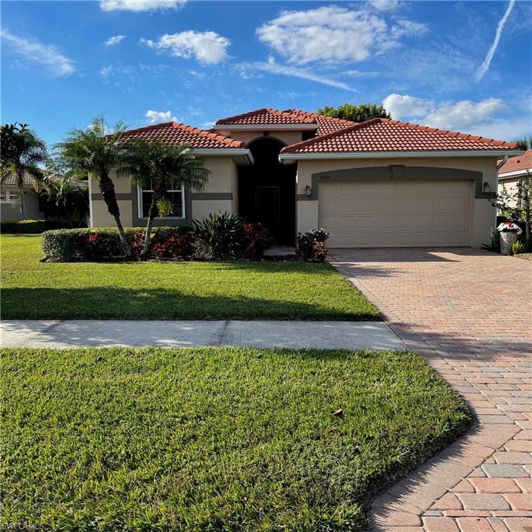 3289 Magnolia Landing LN NORTH FORT MYERS, FL 33917