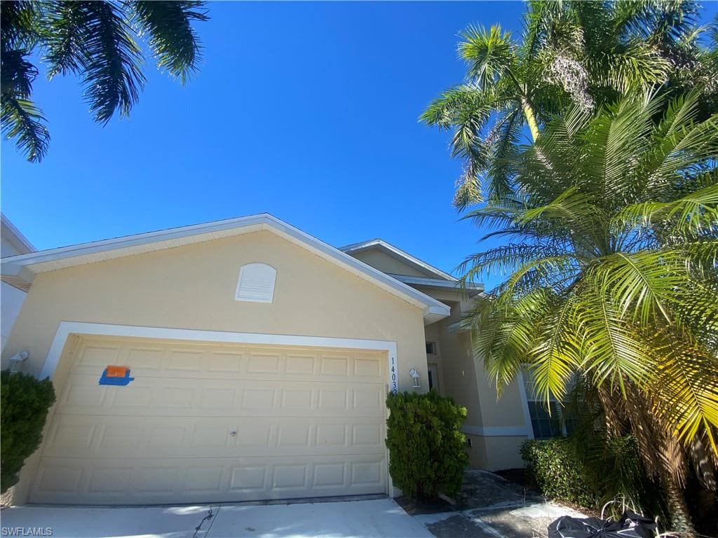 14032 Danpark LOOP FORT MYERS, FL 33912