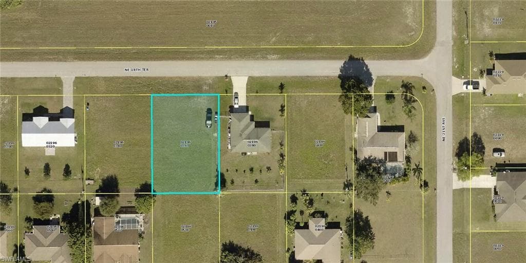 2044 NE 18th TER CAPE CORAL, FL 33909