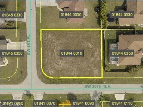 3013 SW 1st PL CAPE CORAL, FL 33914