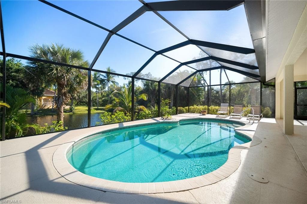 118 Forestwood DR NAPLES, FL 34110