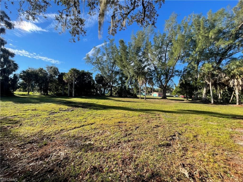 2460 PALM AVE ST. JAMES CITY, FL 33956