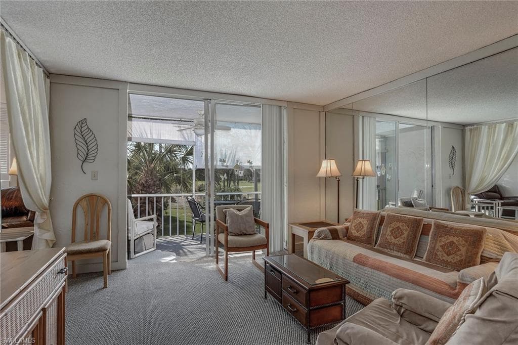 150 Turtle Lake CT 211 NAPLES, FL 34105